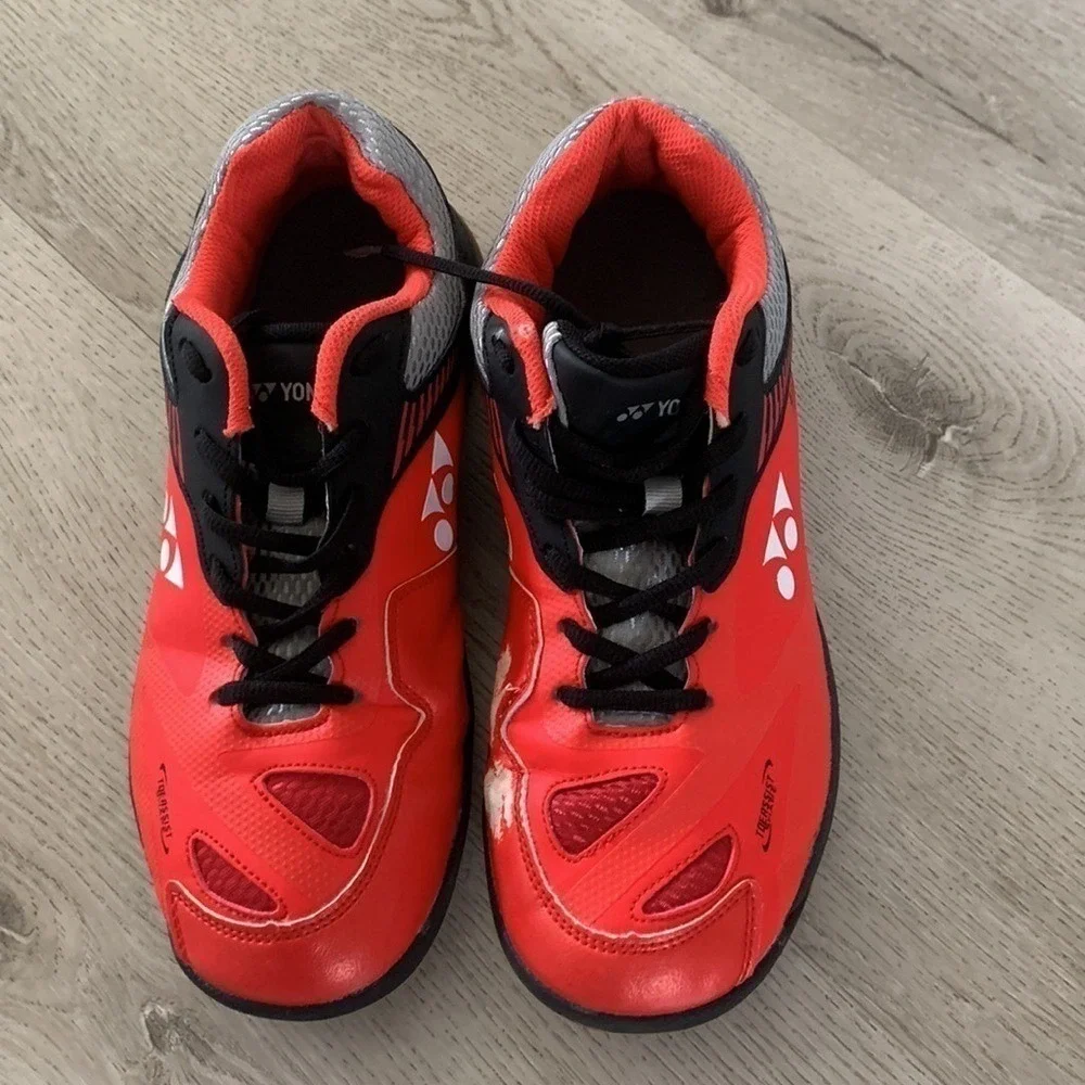 Yonex Power Cushion Toe assist‎ shape Womens Size 9 red All Court Tennis Shoes